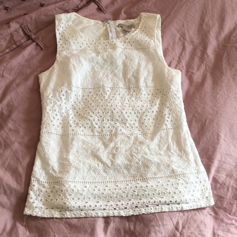 Banana Republic eyelet lace shell top